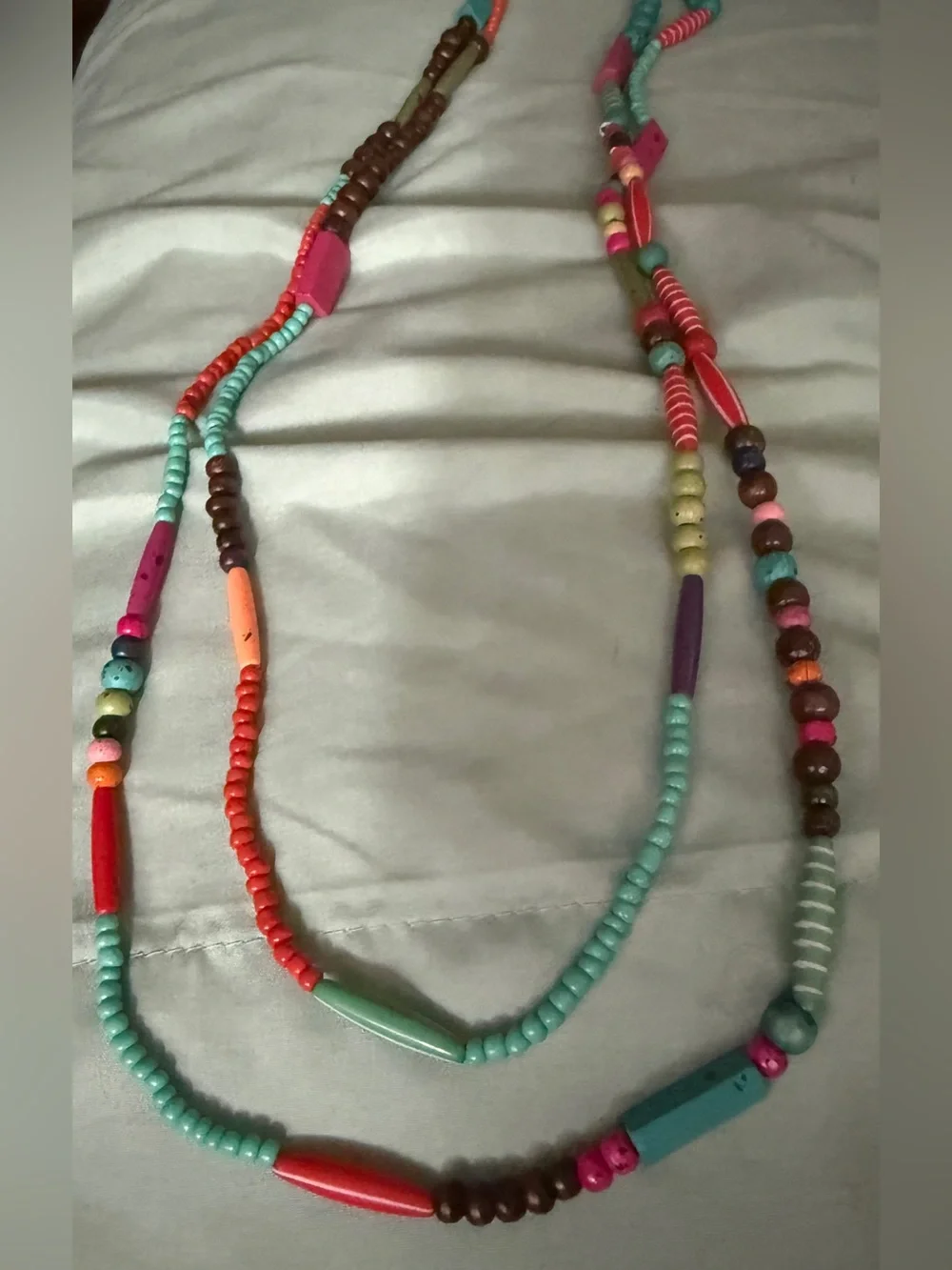 Multicolor Beaded Women's Necklace - Turquoise & Coral Style